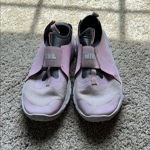 Nike Girls Pink Slip-On Shoes, Size 5Y